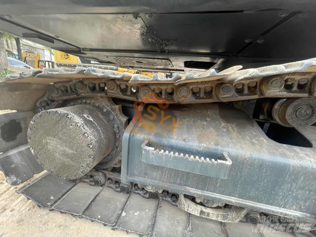 Hyundai 220 Pelle sur chenilles