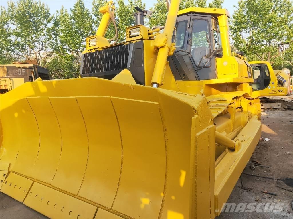 Komatsu D155AX-5 Bouteurs sur chenilles