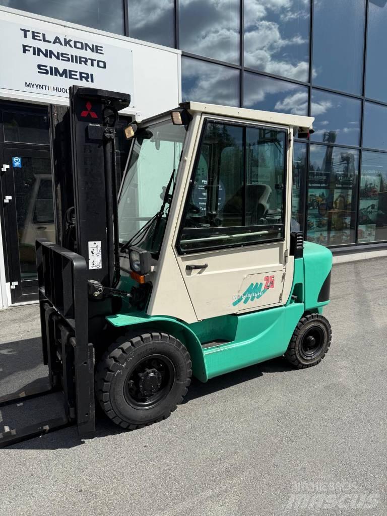 Mitsubishi FD 25 K Chariots diesel