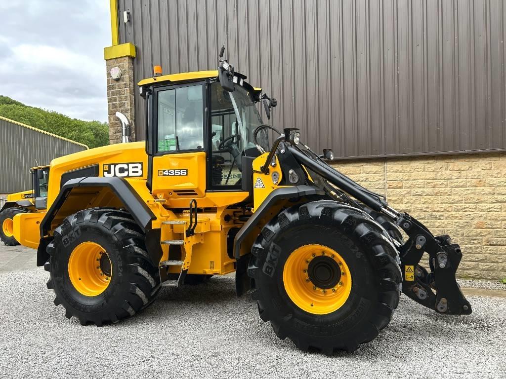 JCB 435S Chargeur frontal, fourche