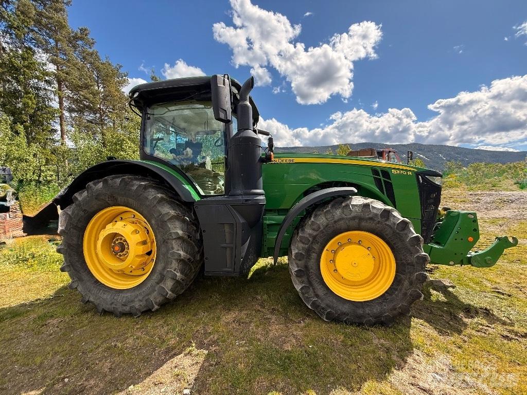 John Deere 8370 R Tracteur