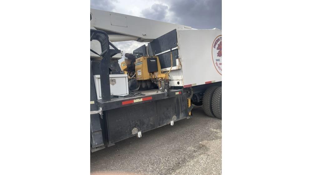 Ford F 7000 Camion nacelle
