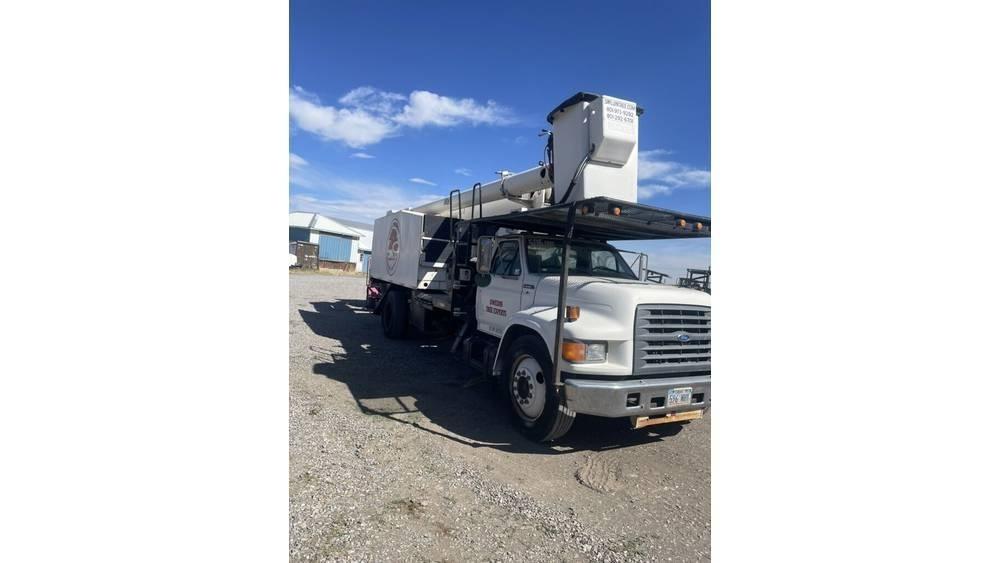 Ford F 7000 Camion nacelle