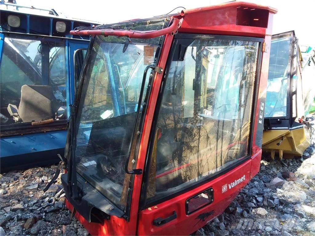 Valmet 931 Cabine