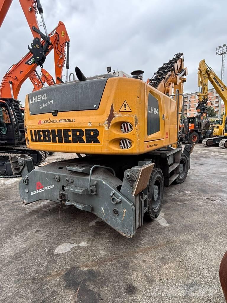 Liebherr LH 24 M Pelle à déchets