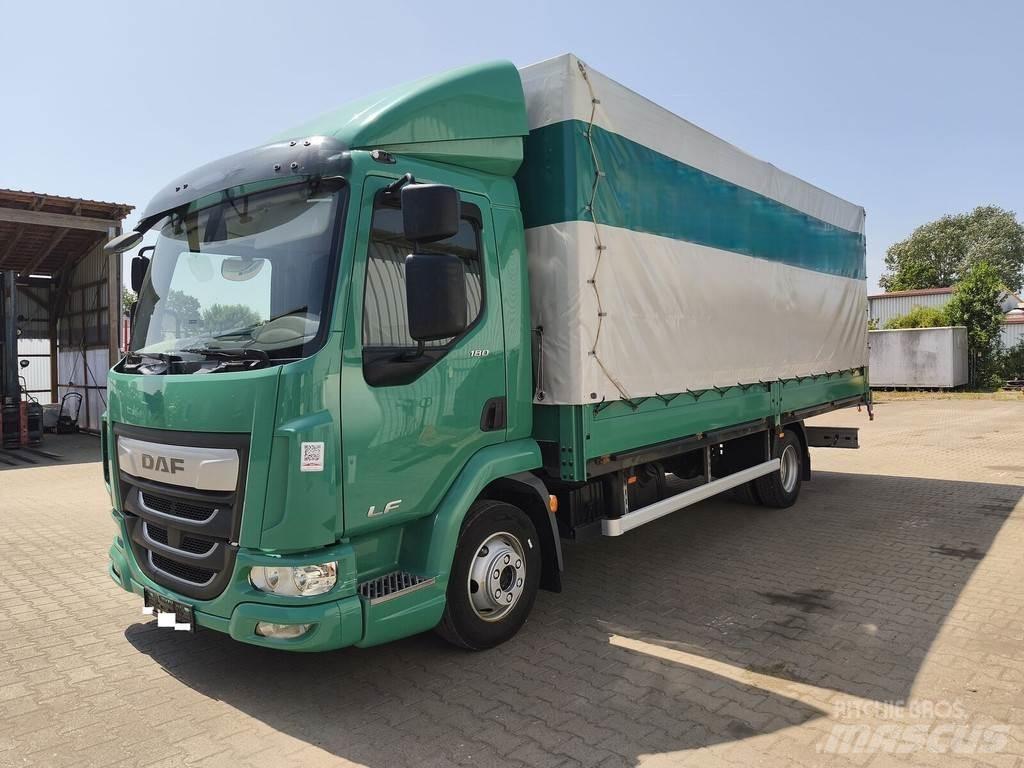 DAF LF 180 FA Camion à rideaux coulissants (PLSC)