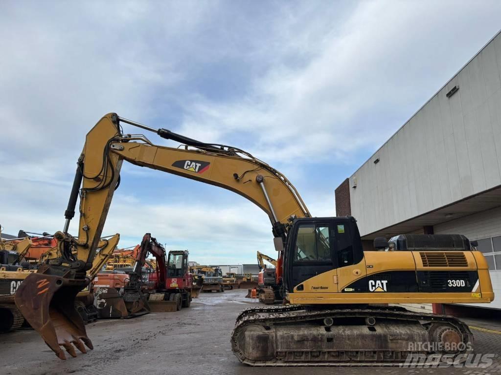 CAT 330 D L Pelle sur chenilles