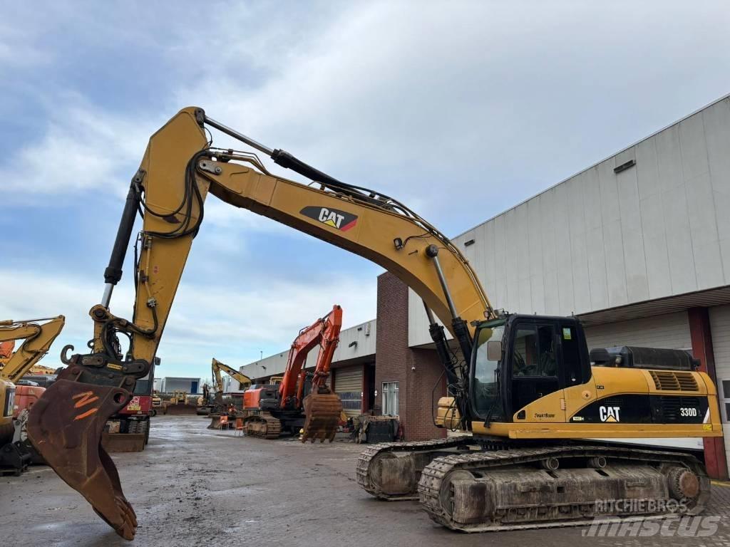 CAT 330 D L Pelle sur chenilles