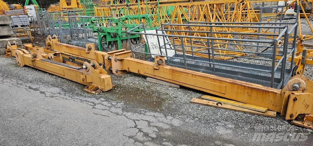 Liebherr 200 EC-H 10 Grue à tour
