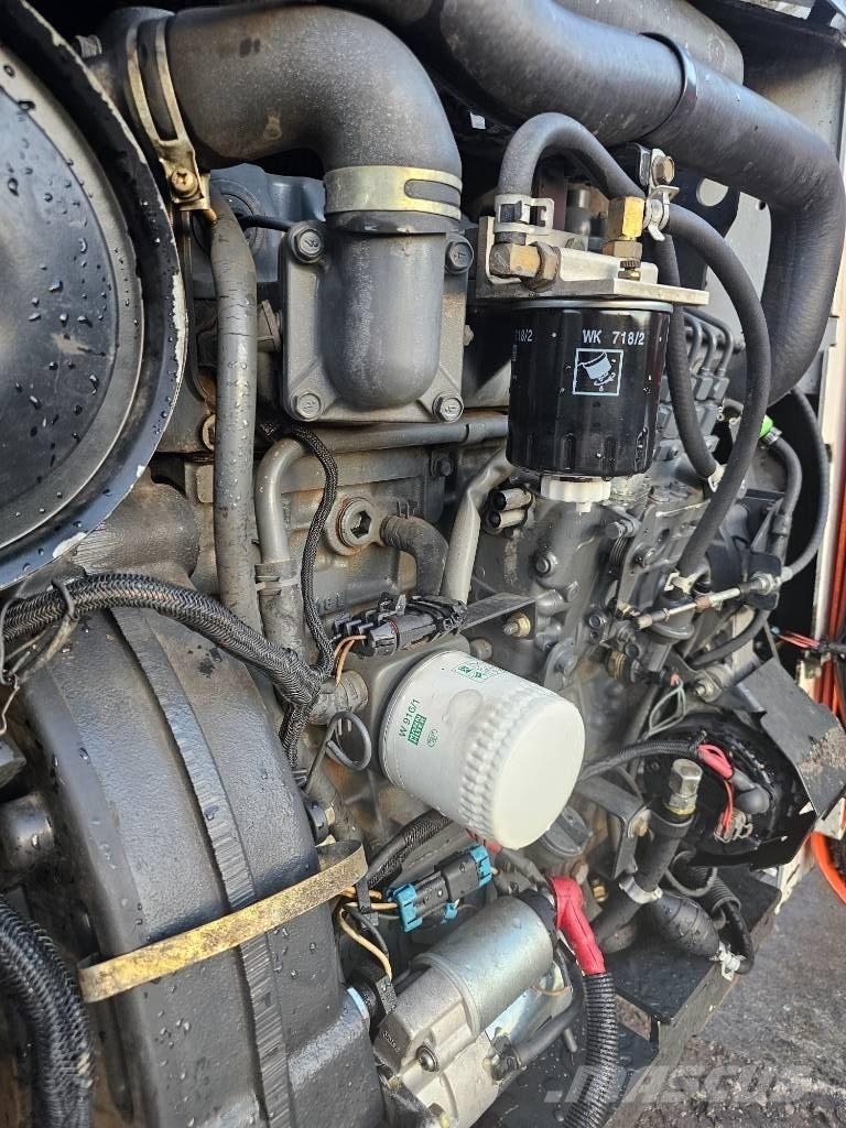 Bobcat S 250 Chargeuse sur pneus