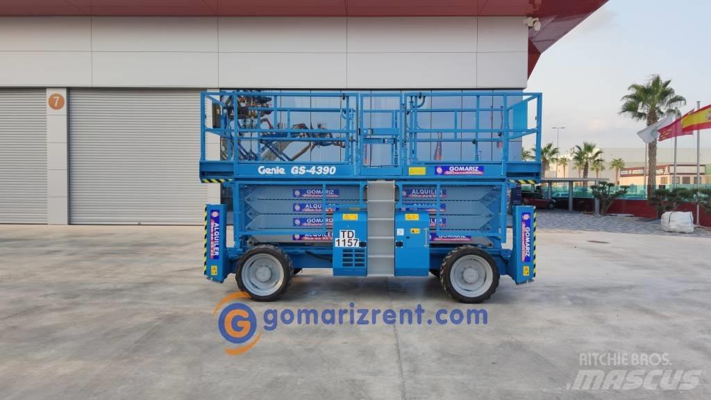 Genie GS 4390 RT Nacelle ciseaux