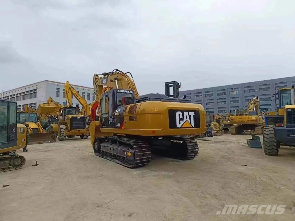 CAT 330 D Pelle sur chenilles