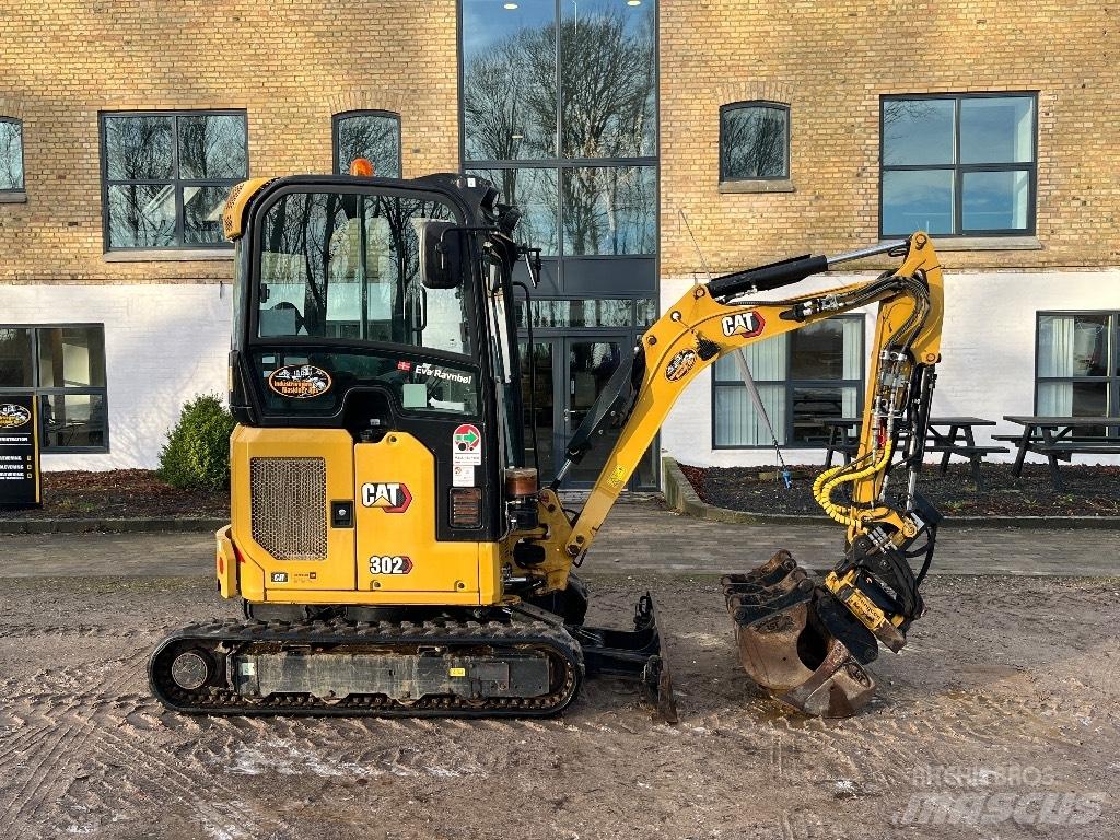 CAT 302 Mini pelle < 7t