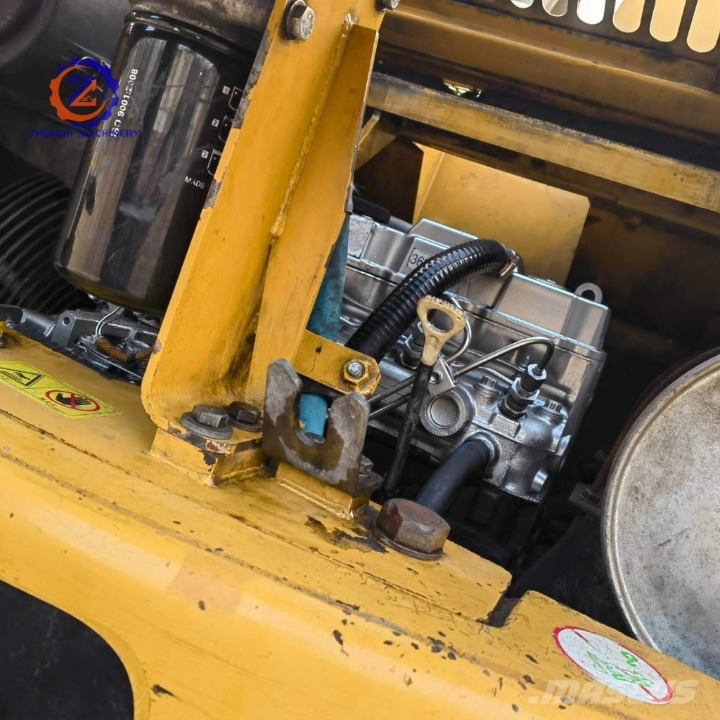 CAT 308 D Mini pelle 7t-12t