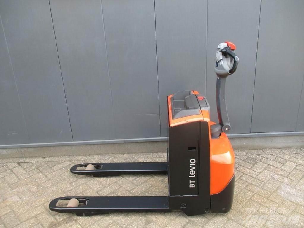BT LWE 160 Transpalette accompagnant