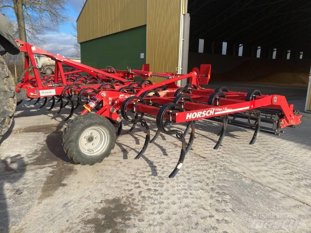 Horsch Finer 7 SL Déchaumeur, cultivateur