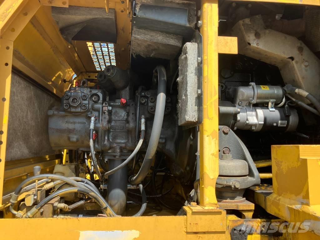 Komatsu PC 400 LC-8 Pelle sur chenilles
