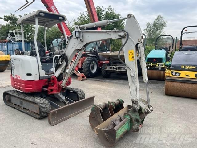 Takeuchi TB 23 R Mini pelle < 7t