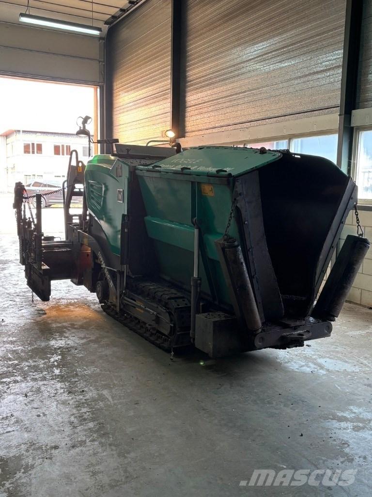 Vögele 800-3i Scraper