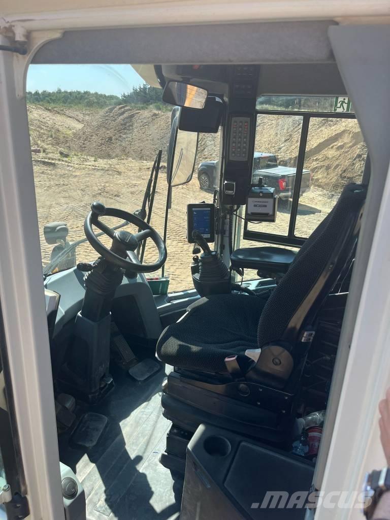 Liebherr L 576 Chargeuse sur pneus