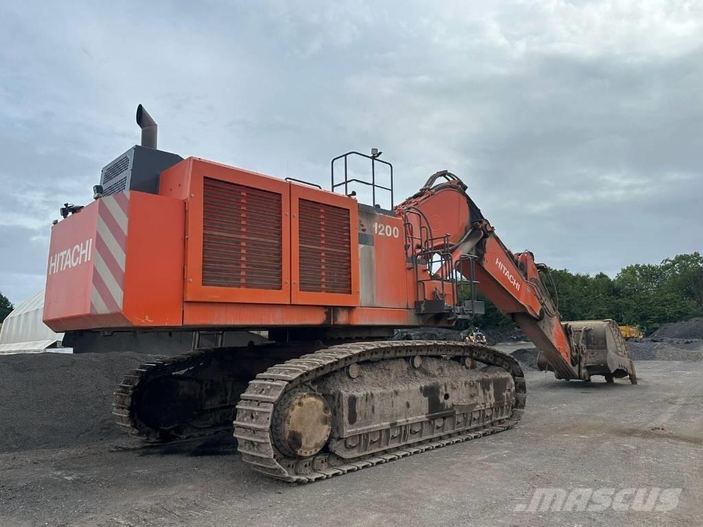 Hitachi EX1200-6 Pelle de démolition
