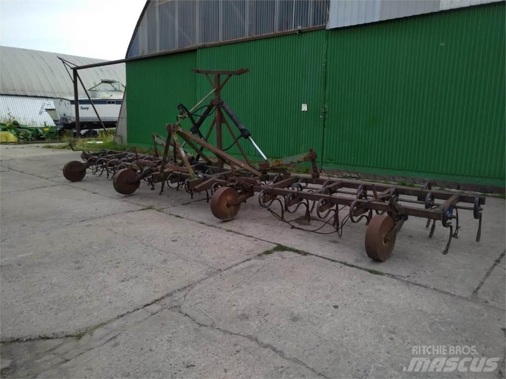 Agrostroj KON 800 Déchaumeur, cultivateur