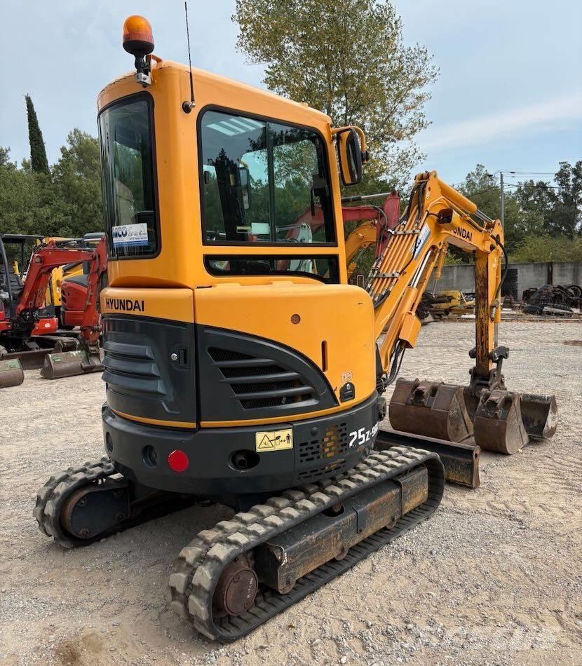Hyundai R25Z-9 AK Mini pelle < 7t