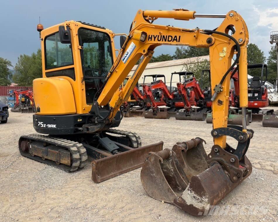 Hyundai R25Z-9 AK Mini pelle < 7t