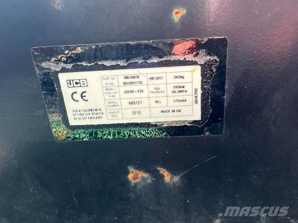 JCB 980/A8252 Attache rapide pour godet