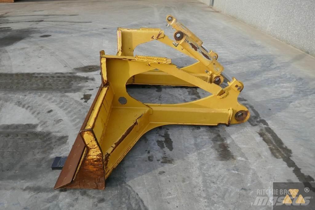 CAT Skidder blade Lame