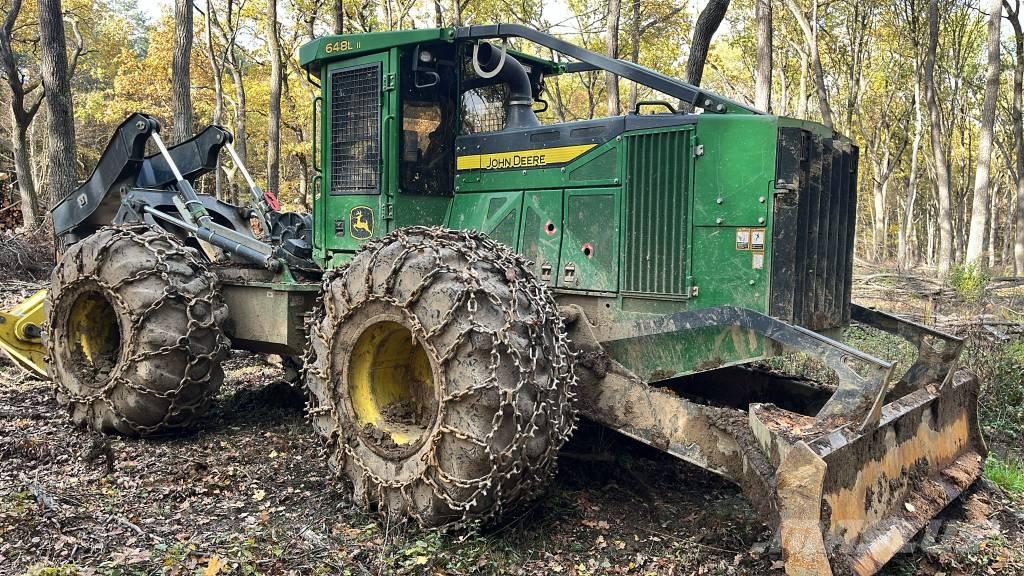 John Deere 648L-II Débusqueur