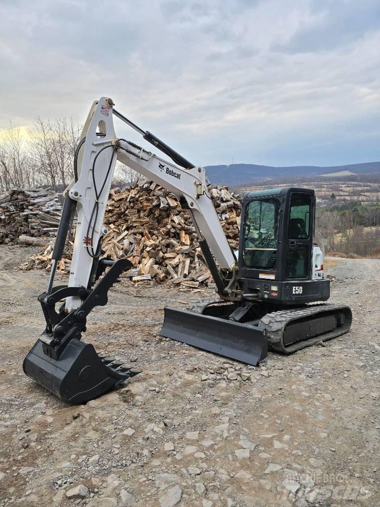 Bobcat E 50 Mini pelle < 7t