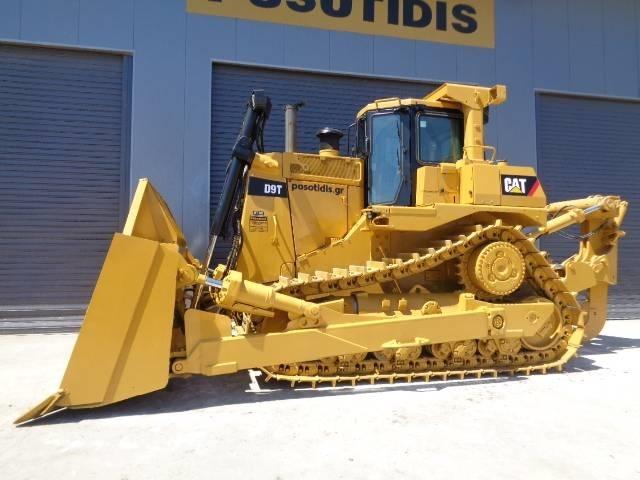 CAT D 9 T Bouteurs sur chenilles