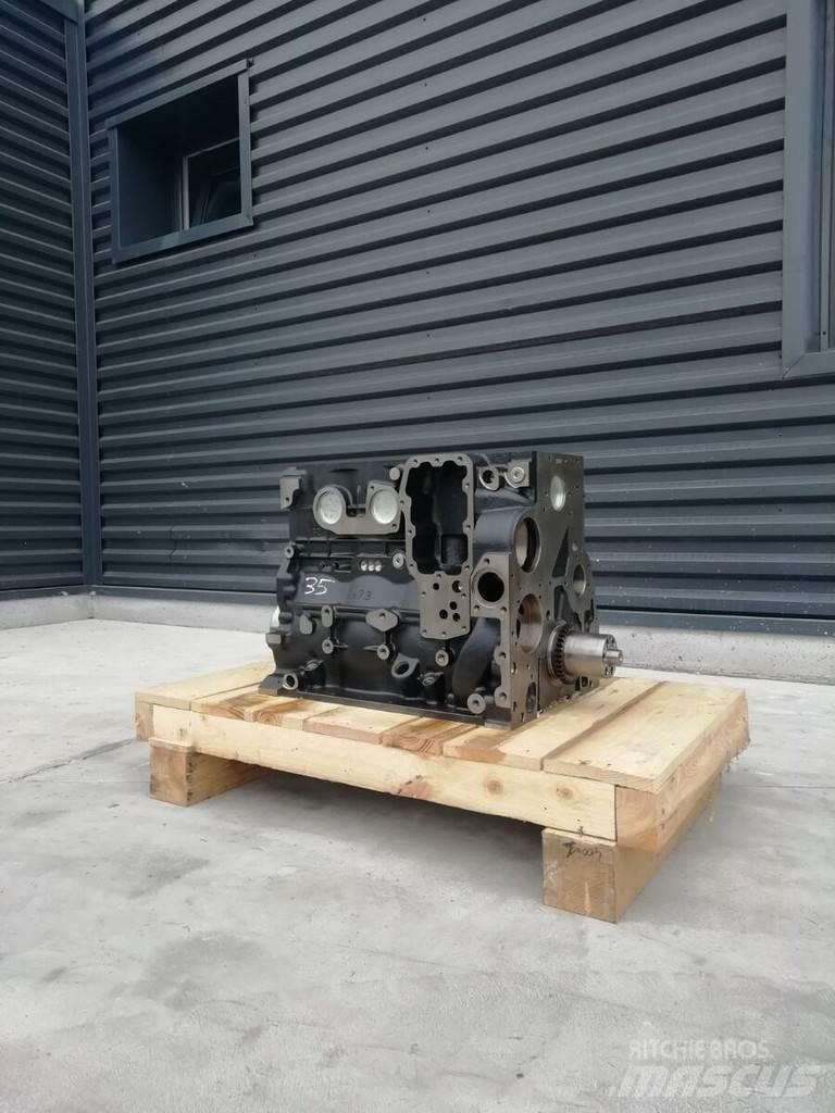 Iveco F4BE0454B Moteur