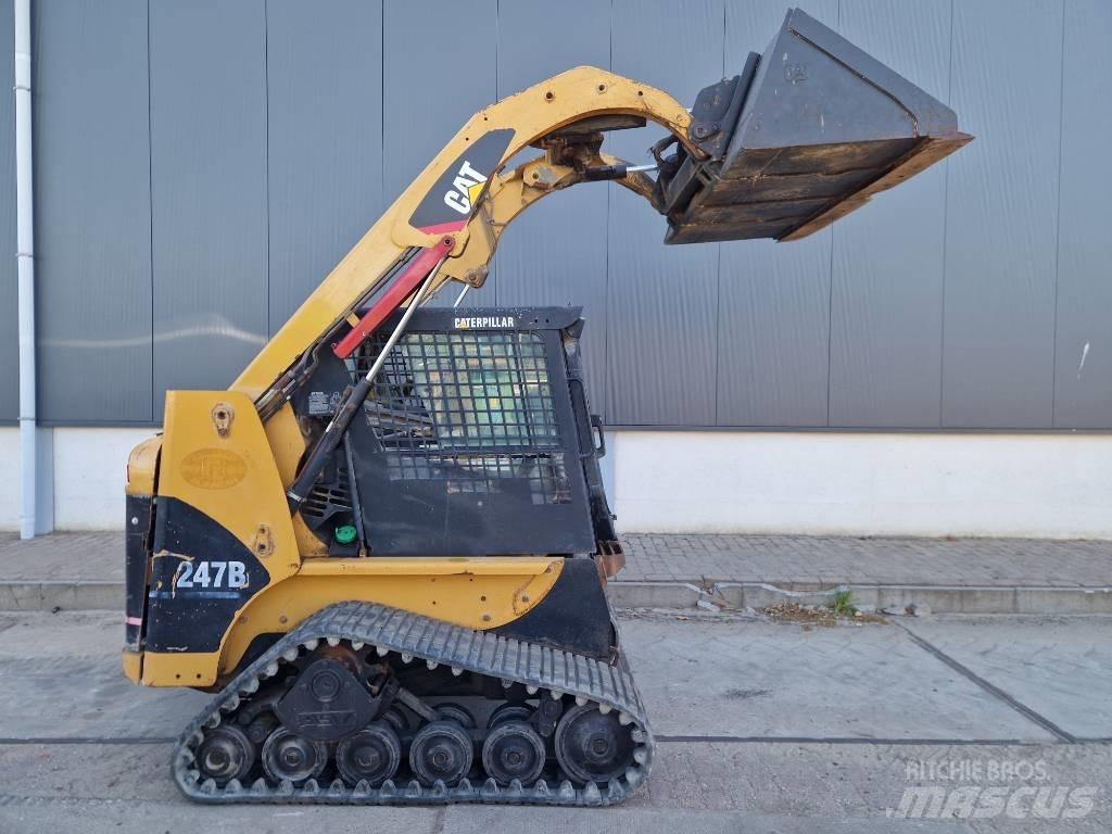 CAT 247 B Chargeuse compacte