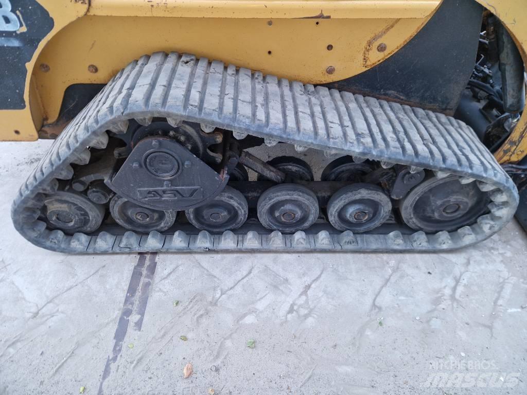 CAT 247 B Chargeuse compacte