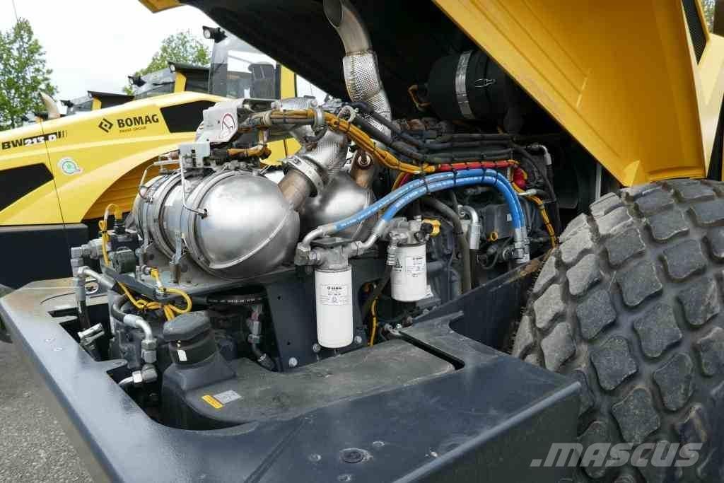Bomag BW 213 DH-5 Compacteur de sol