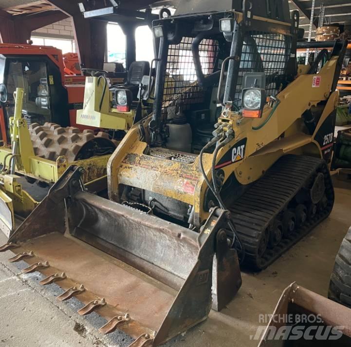 CAT 257B Chargeuse compacte
