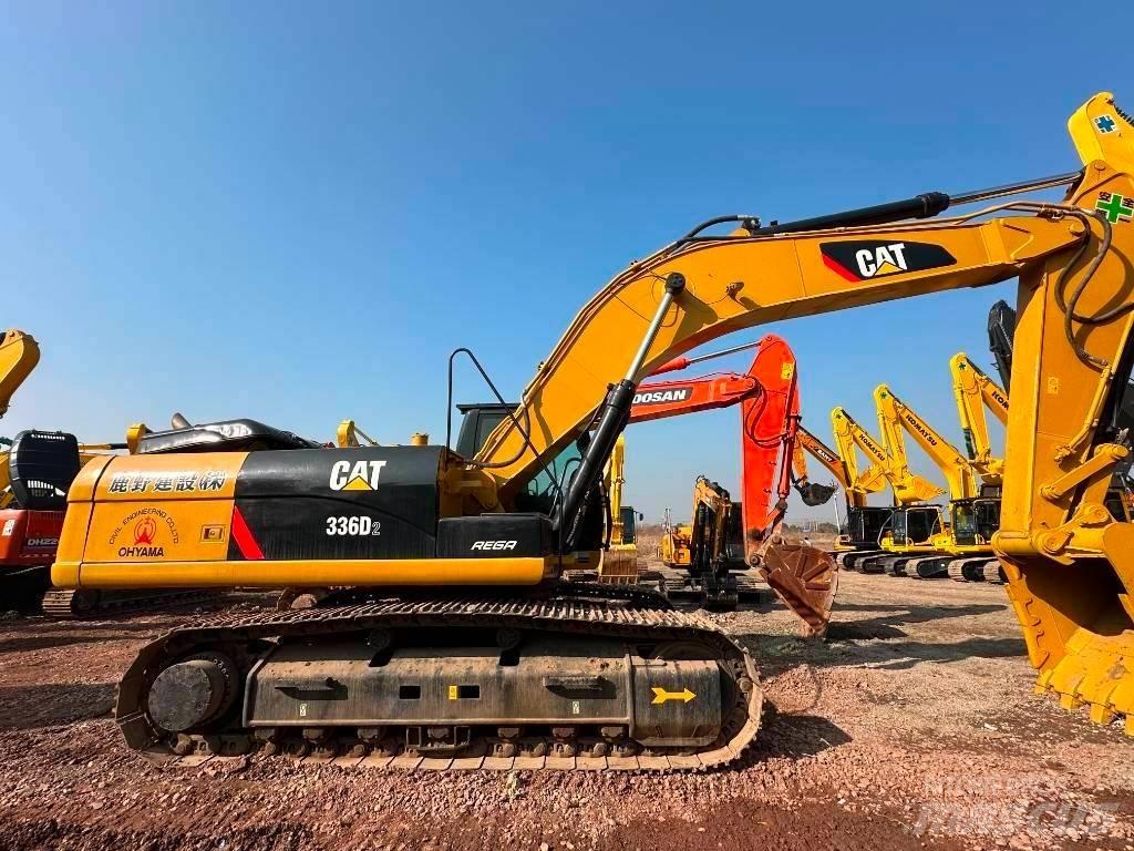 CAT 336 D2 Pelle sur chenilles