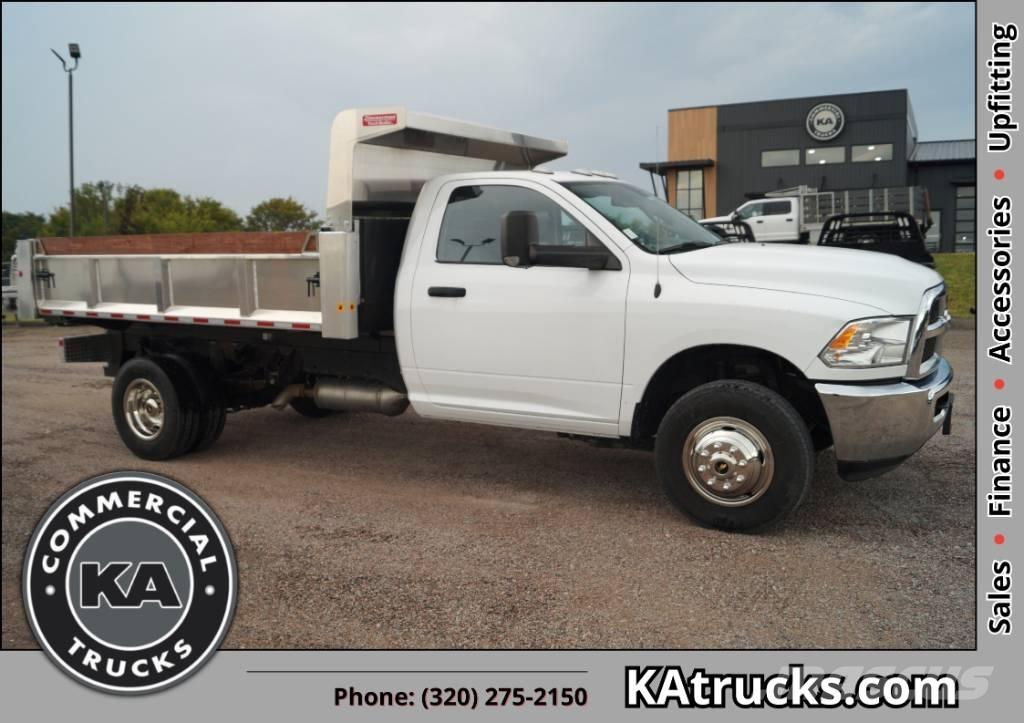 RAM 3500 TRADESMAN Camion benne