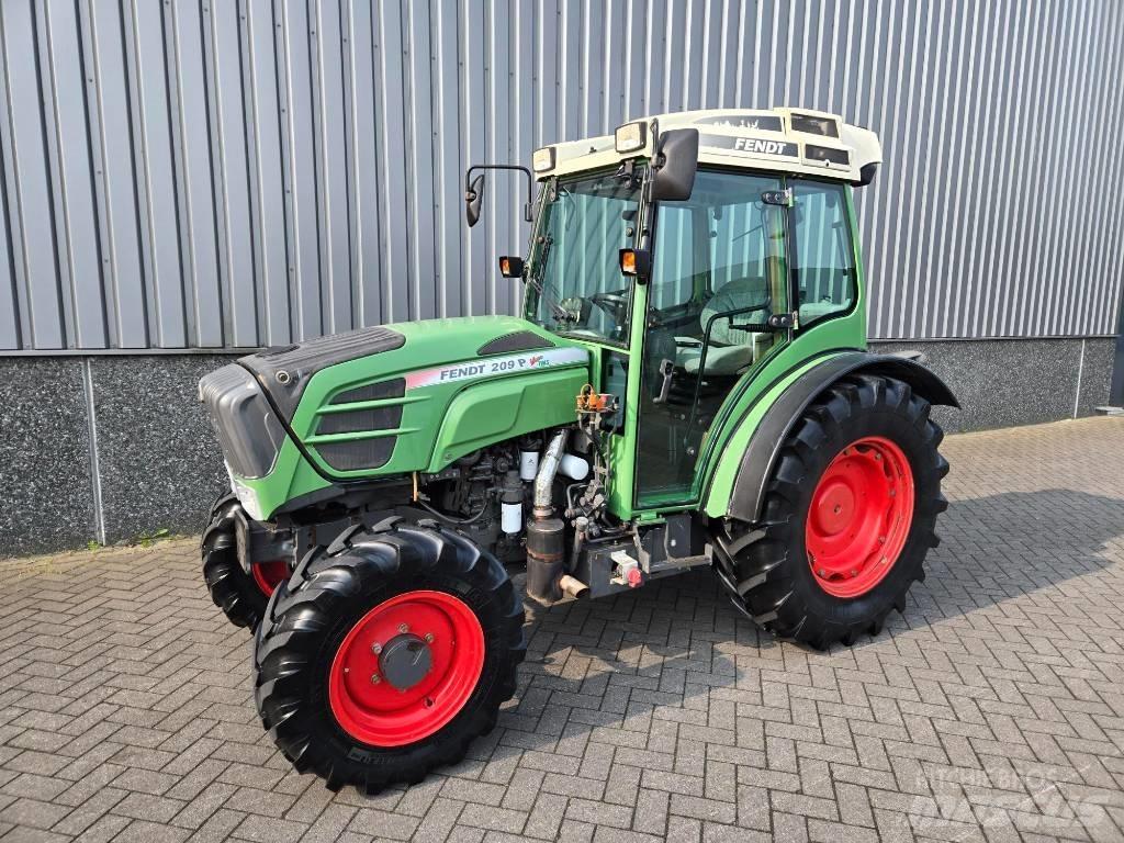 Fendt 209P Vario TMS Tracteur