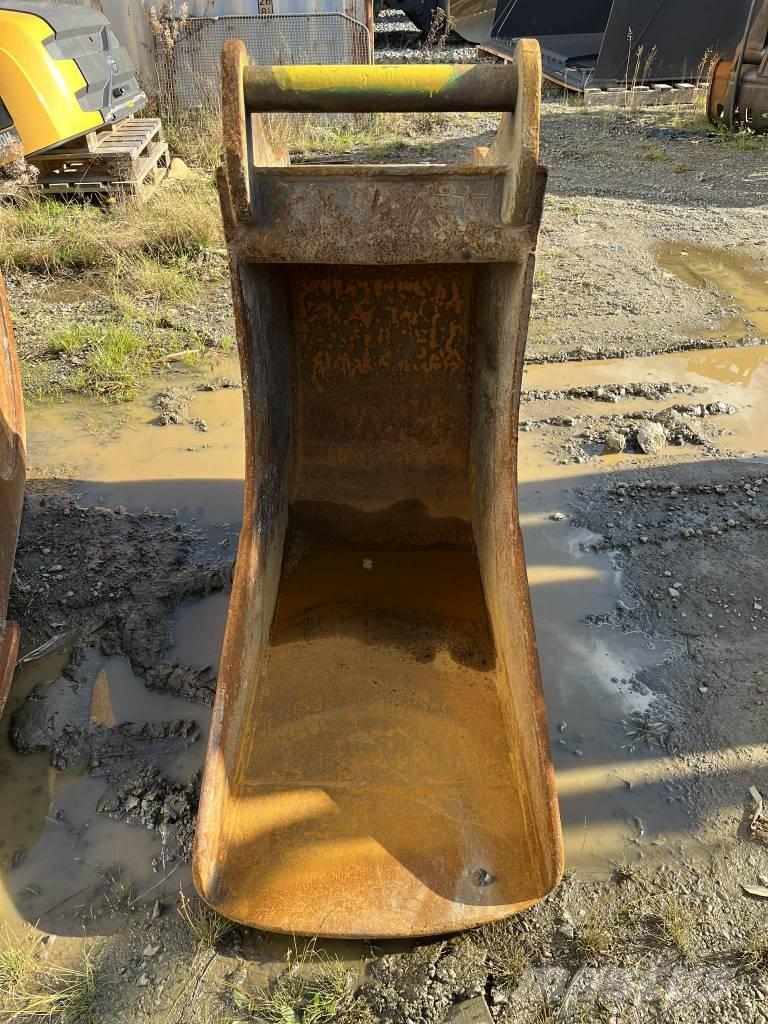 Volvo ECR235EL Pelle sur chenilles