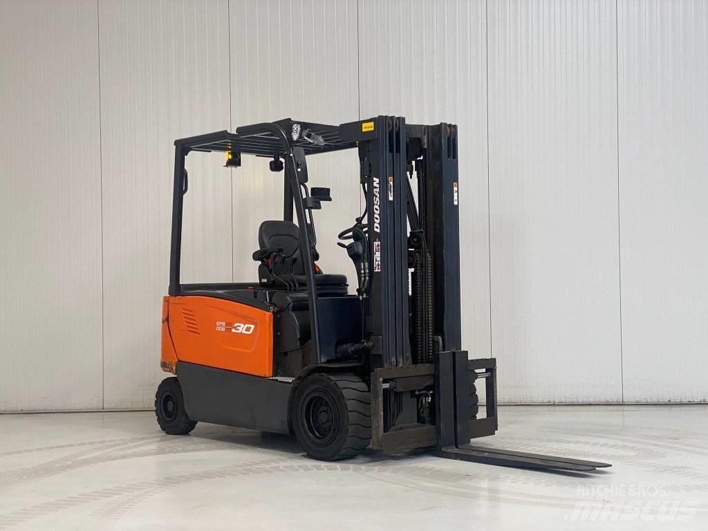 Doosan B30X-7 Chariots élévateurs électriques