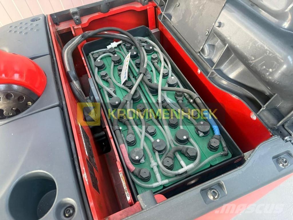 Linde T 30 Transpalette accompagnant