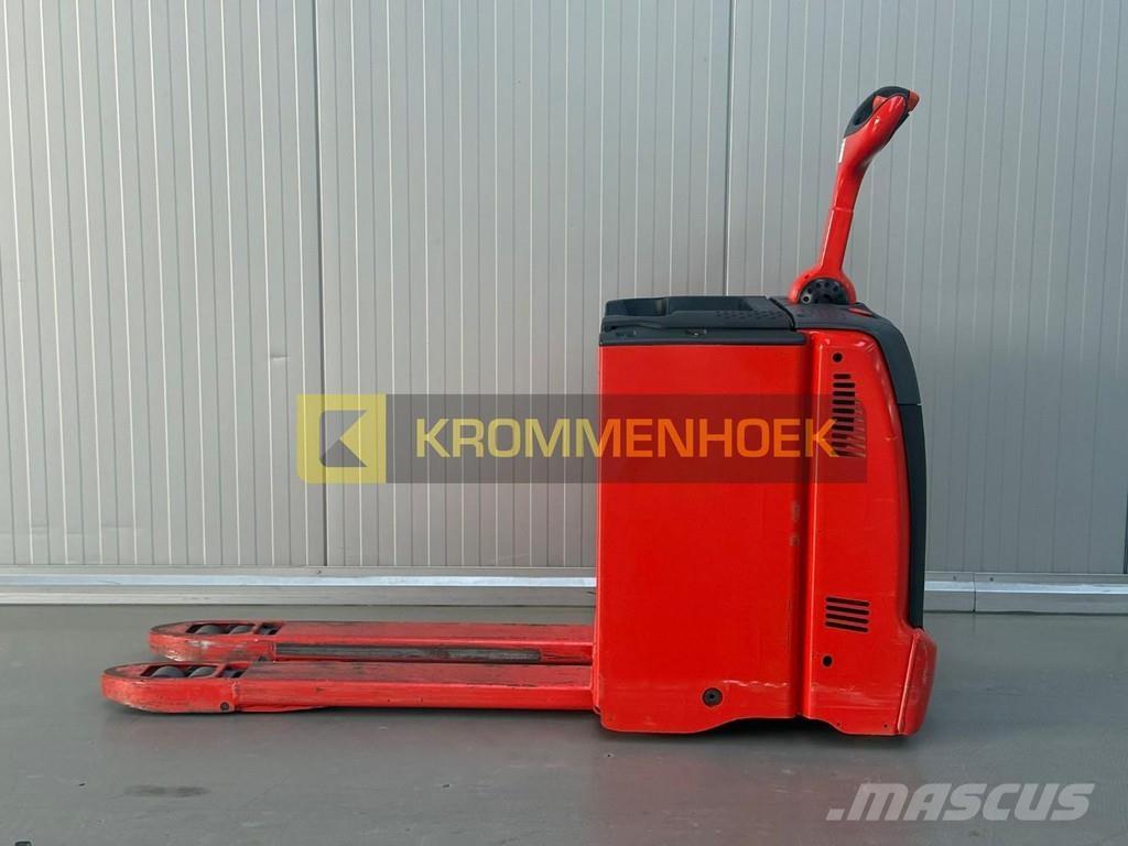 Linde T 30 Transpalette accompagnant