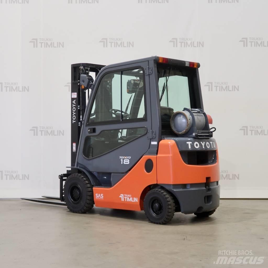 Toyota 02-8FGF18 Chariots GPL