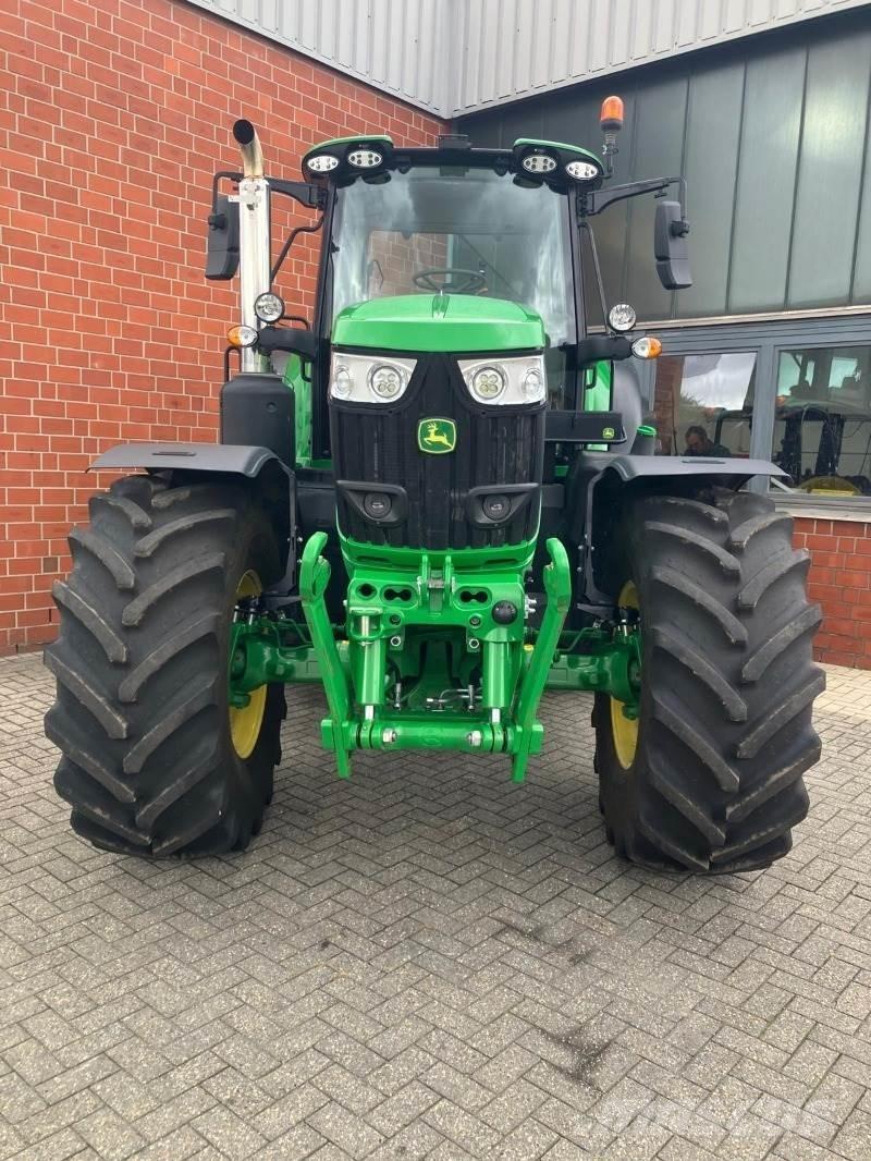 John Deere 6195M Tracteur