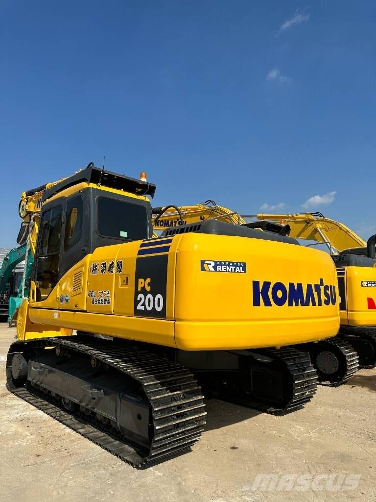 Komatsu PC 200-7 Pelle sur chenilles