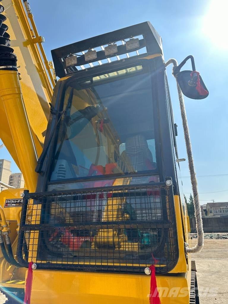 Komatsu PC 200-7 Pelle sur chenilles