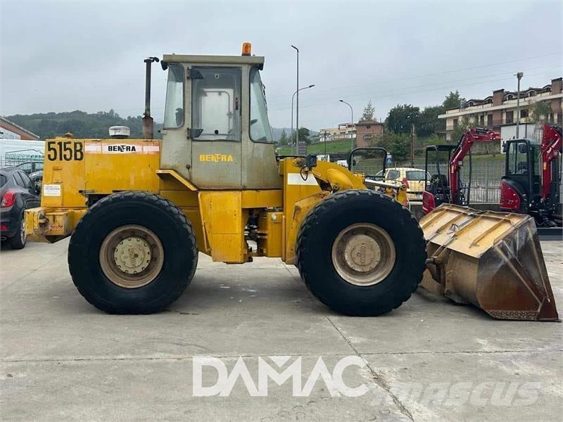 Benfra 515B Chargeuse sur pneus